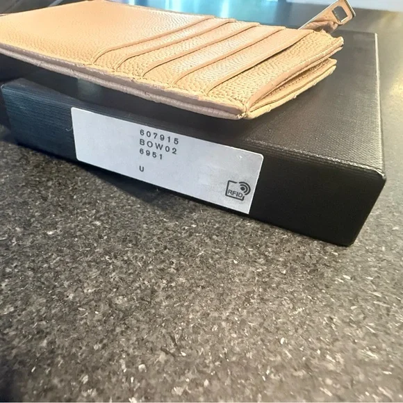 Saint Laurent Zip Card Holder in grain de poudre leather, (pink/silver) - Picture 6 of 15